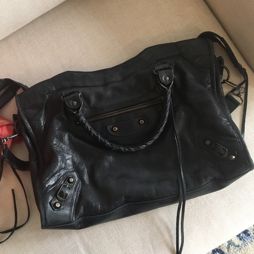 Auth BALENCIAGA Black City Purse, Unsplit Tassels